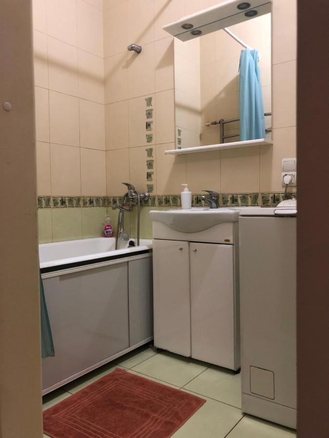 Квартира-Студия На Котляра Kharkiv Extérieur photo